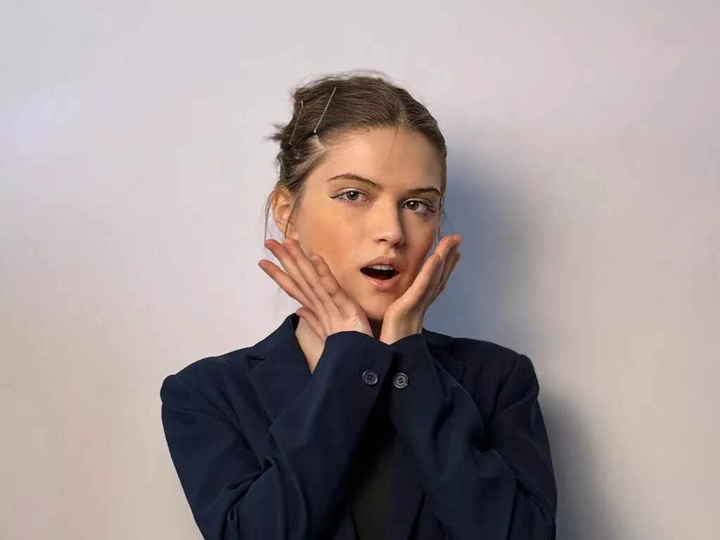 FlairCatlow — One of my biggest loves is ice cream---I can never say no to a sweet treat! I also really enjoy delicious food and trying new dishes whenever I can. Good food always makes my day better!