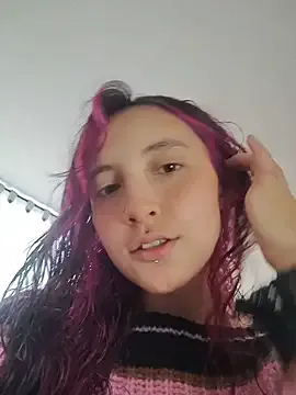 _Laary_Lily