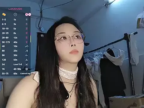 aimi-bb on StripChat
