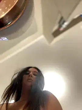 babyyboomm — tease my body with your touch