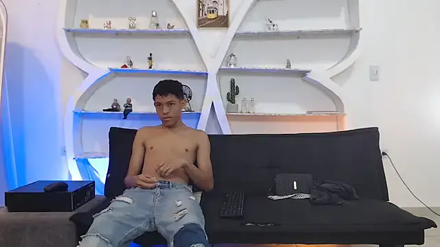 StripChat BEAUTY_BOYS1 is Freechat BEAUTY_BOYS1 — helicopter