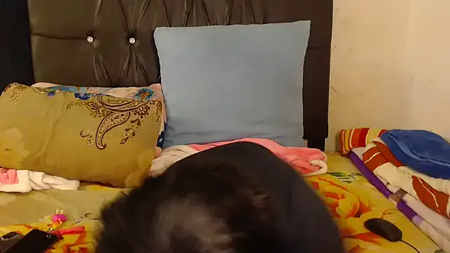 BigbootyNickyx on StripChat