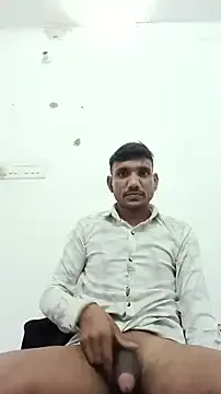 BiggerDickGuy on StripChat
