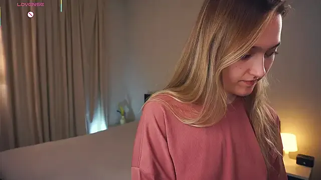 StripChat CathrynGeer is Freechat CathrynGeer — smile for u