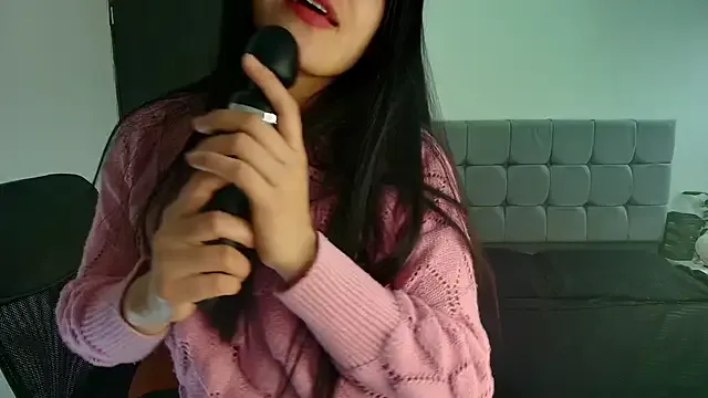 ChloeSanchezx — pussy close up