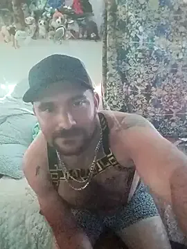 Daddylongleg690 — Help  sir Cletus from banditsits