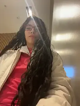 dani_bela — Group on StripChat