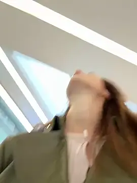 Dina_Tease — RISKY destruction of a pussy in a store