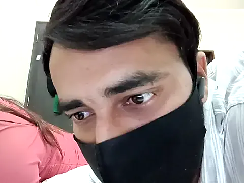 StripChat horny_milf_couple is Group horny_milf_couple — Fully Nude in Public and Boobs Massage