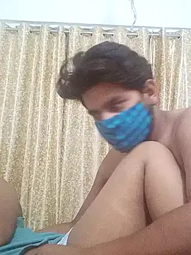 HotNdSexy_ — Blowjob in public