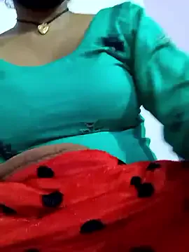 Indian-couple2025 on StripChat