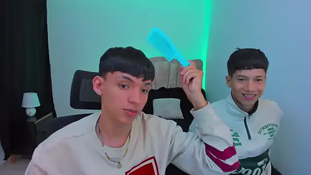 Juan_Nd_Steven — Freechat on StripChat