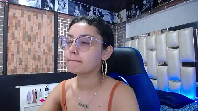 Freechat kathe-mills235 on StripChat