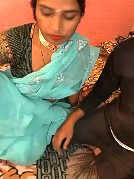 StripChat Kissing_Couple is Group Kissing_Couple — Cum in mouth public