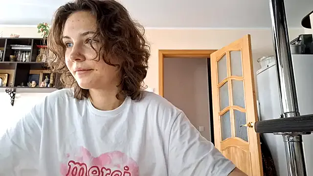 lady_linaa — Foam show
