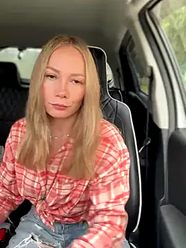 LavenderHot — 2 finger in pussy and cum