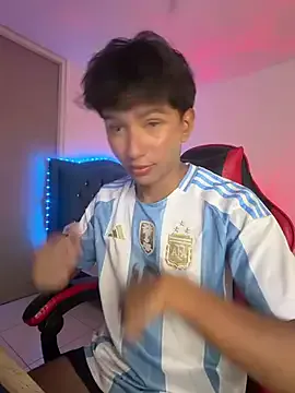 Leonarrrd_01 — sensual ass show