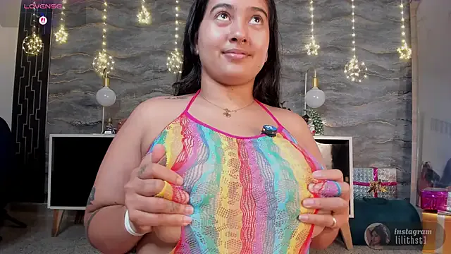 lilithst_ on StripChat 