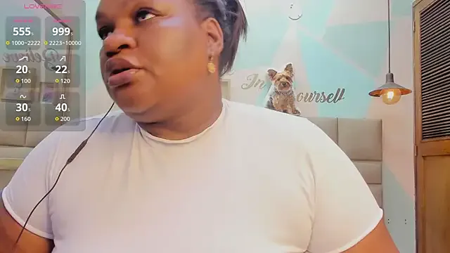 lilybaudyn_ on StripChat 