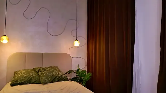 Lina_Glow — tease you with my legs