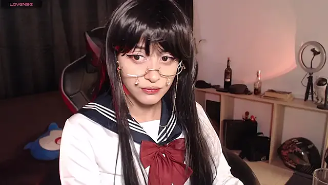 lizzy-c-e-e on StripChat