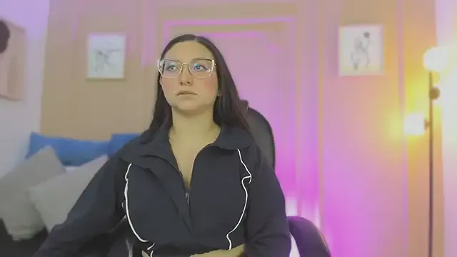 lucy_neil — Clamps on my nipples