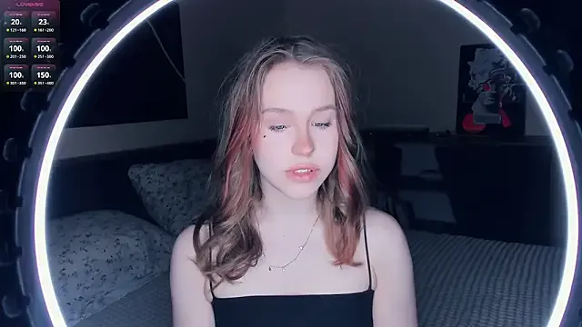 MaliaBourraine — bite lipss