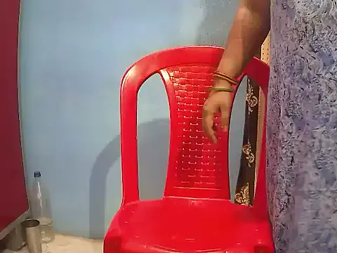 MAYA100 on StripChat