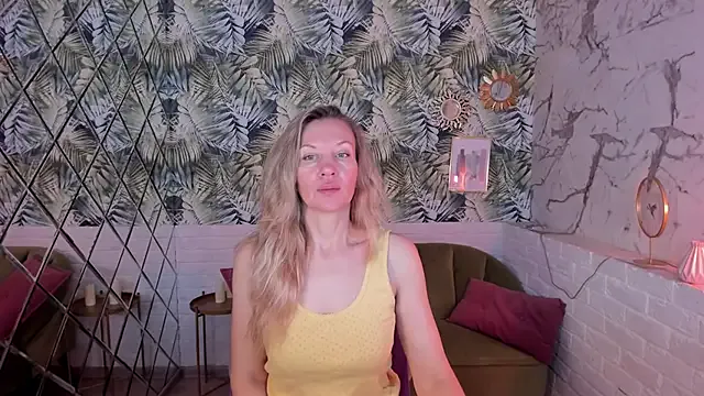 NancyGrace on StripChat 