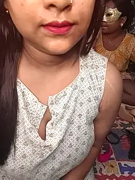 Nasty-bhabhi — Oill show dildo