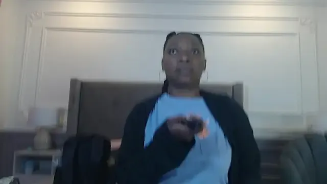 NatashaSilver on StripChat 