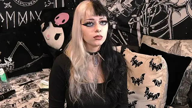 Paige_Turner — nipple clamps