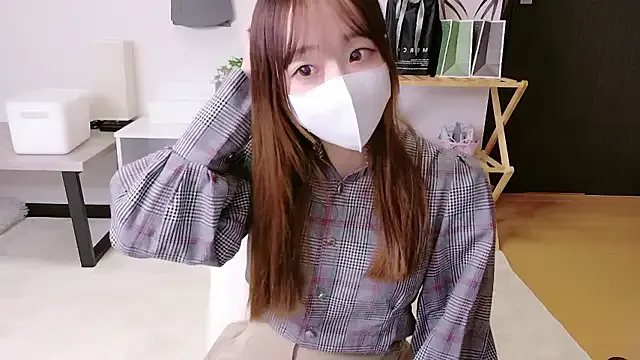 saku_sakura_ — Group on StripChat