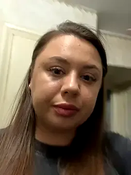 Sara_Slow on StripChat