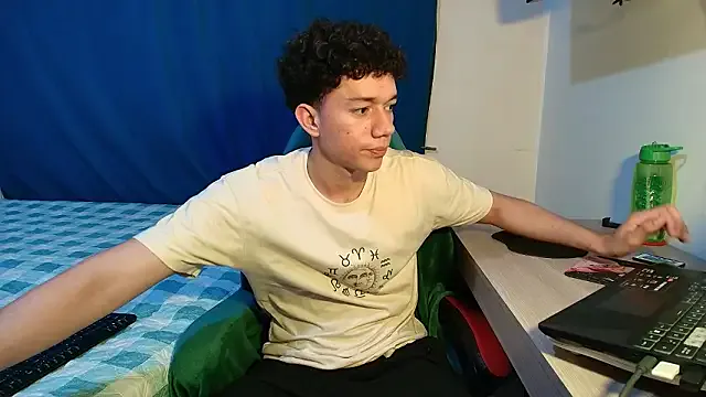 seder_4 on StripChat