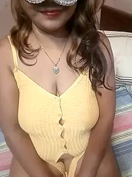 Shaali_Ang on StripChat
