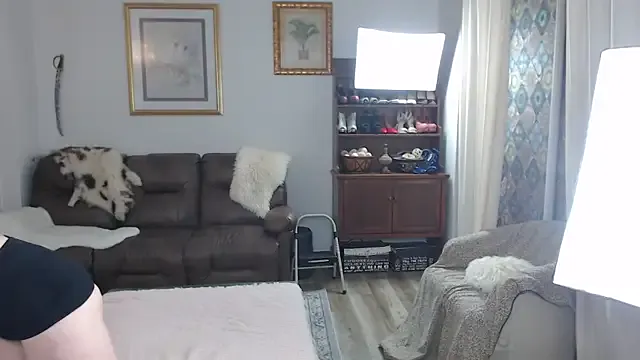 SindeeDix — Naked show with toys