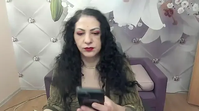 Freechat SweetArtemis on StripChat