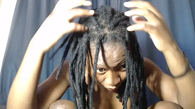 Sweetslender on StripChat