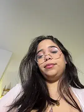 tati_reyess — lush control x 5 min