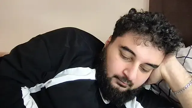 teddy_alan on StripChat