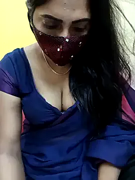 Thamarai28 — Freechat on StripChat