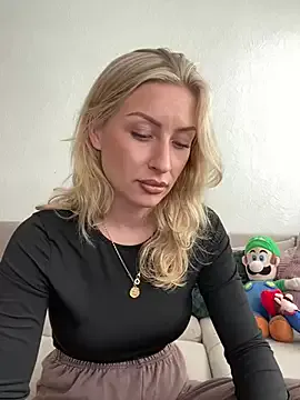 xxBELLExx on StripChat