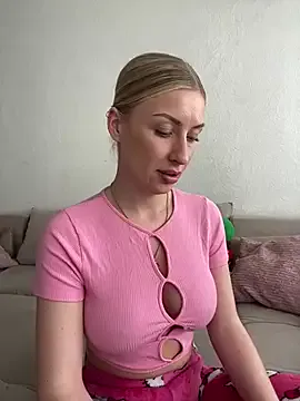xxBELLExx on StripChat
