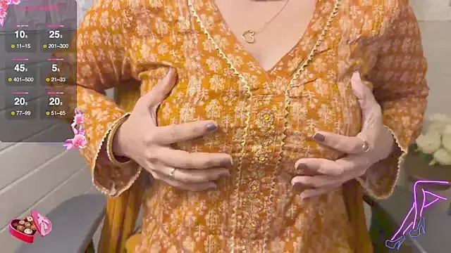 Your_Sassy_Goddess — Topless