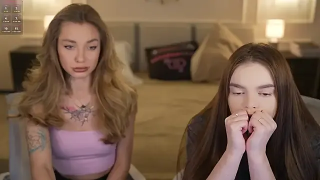 Zlata_Sky — show pussy in doggy