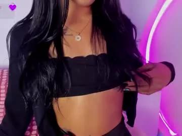 ariana_klart from Chaturbate