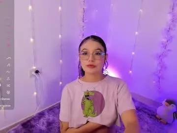 Photos of chloe_evans12 from Chaturbate is Freechat