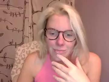 Photos of holly_bourbon from Chaturbate is Freechat