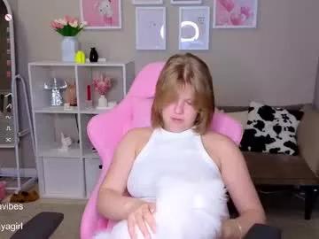 Maya_blonde18 webcams show profile image 